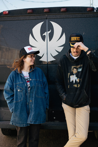 HOWDY PAL TRUCKER HAT